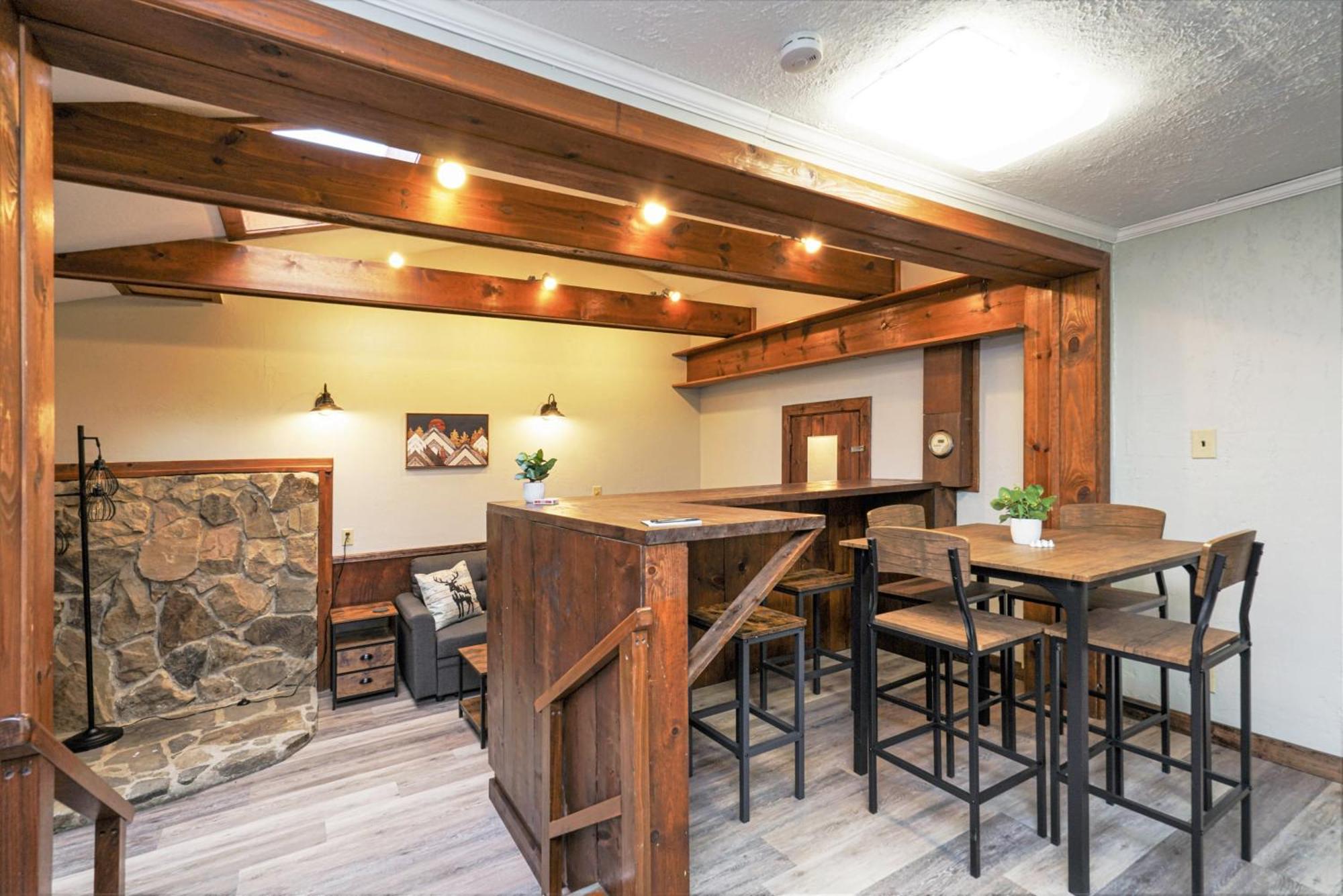 River Front Resort Elkins Esterno foto