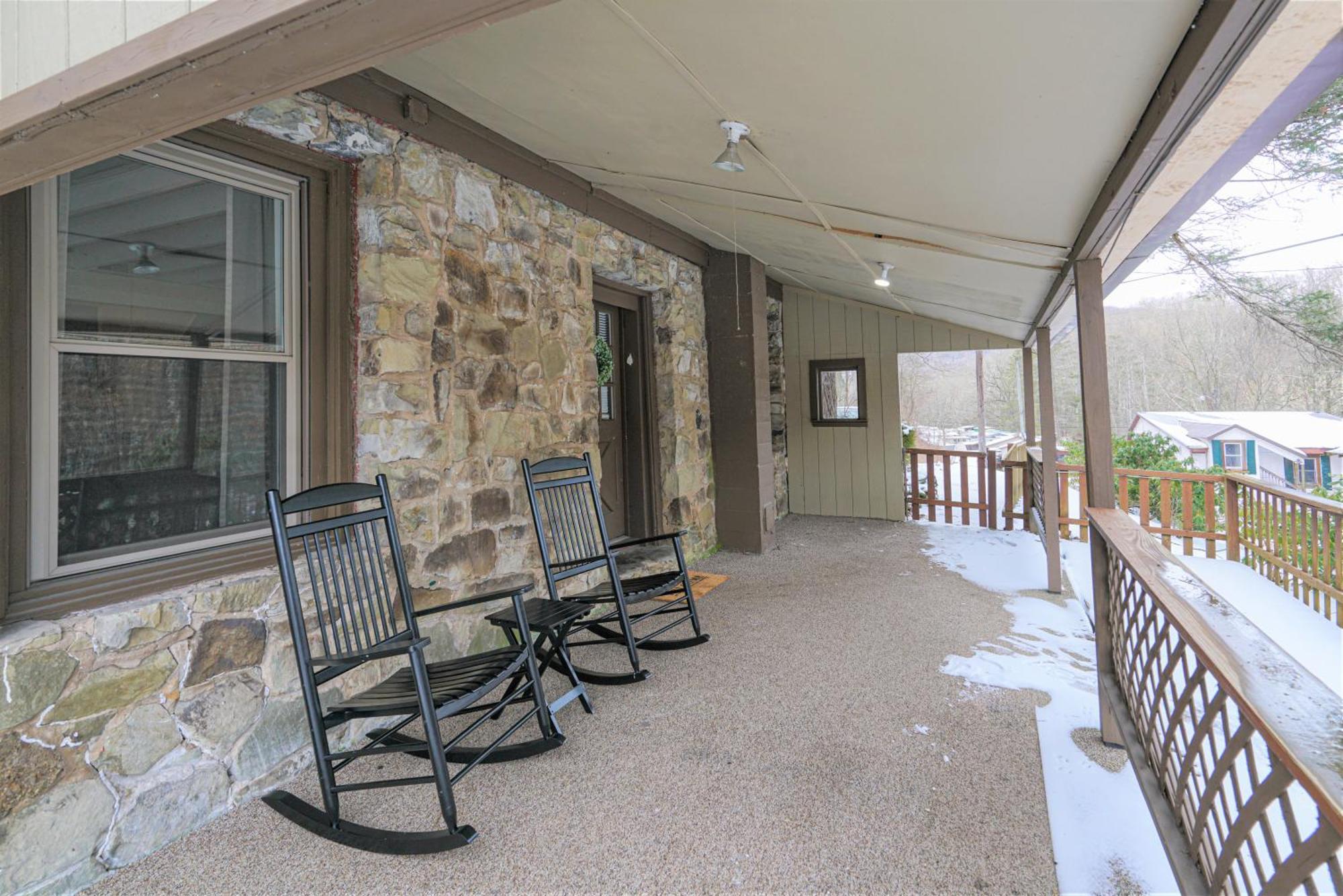 River Front Resort Elkins Esterno foto